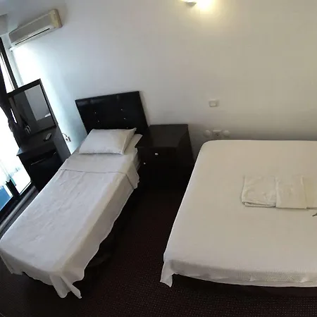 Ada Butik * クシャダス